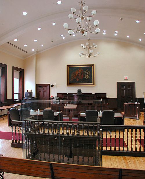 500px-Historic_Courtroom