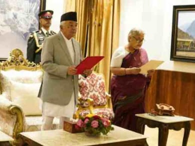 u5s0b1io_nepal-pm-oath-_625x300_12_September_25