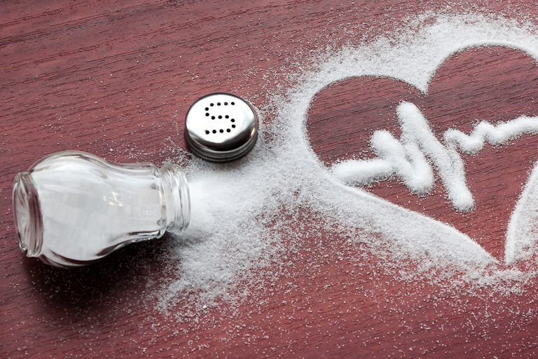salt-heart-table